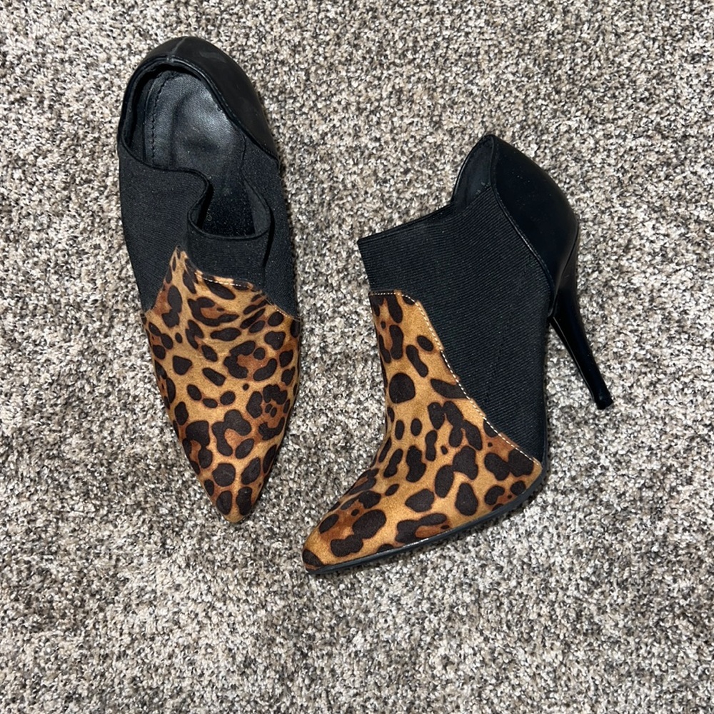 Anne Michelle, short boot, heels, Size 8